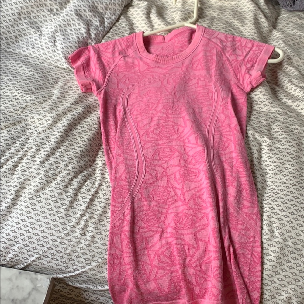 SOLD DO NOT BUY lululemon shirt